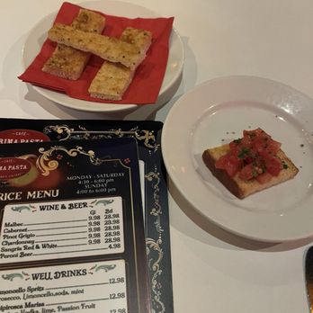 Café Prima Pasta - Complimentary Bread and Bruschetta - Italian Near Me - Miami Beach, Florida