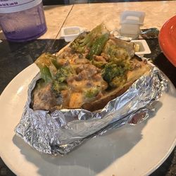 Hunter's Mexican Cantina and Grill - Add my broccoli and chorizo dip to my potato! Was BOMB!