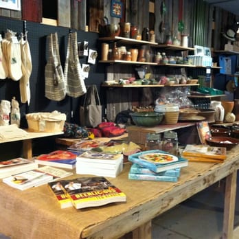 Evergreen Garden Market - Nurseries & Gardening Near Me - Toronto, Ontario Evergreen Garden Market - Nurseries & Gardening Near Me - Toronto, Ontario