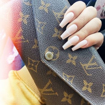 Acryliq Nails - Gel x by Nikki - Nail Salons Near Me - Canoga Park, California