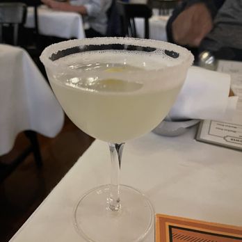 Hank's Seafood Restaurant - Lemon Drop Martini - Seafood Near Me - Charleston, South Carolina Hank's Seafood Restaurant - Lemon Drop Martini - Seafood Near Me - Charleston, South Carolina