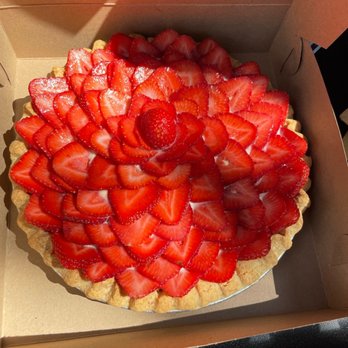 One House Bakery - Strawberry fruit tart - Bakeries Near Me - Benicia, California One House Bakery - Strawberry fruit tart - Bakeries Near Me - Benicia, California