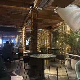 Outside dining & Indoor Outside dining & Indoor