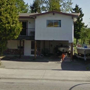 Abbott Hills - (IFront) right-side - Bed & Breakfast Near Me - Richmond, British Columbia Abbott Hills - (IFront) right-side - Bed & Breakfast Near Me - Richmond, British Columbia