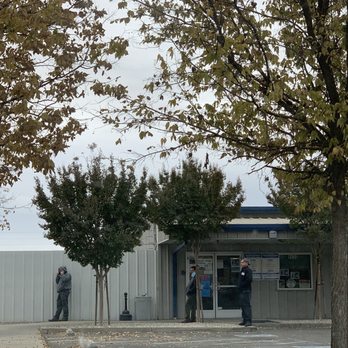 Copart - Sacramento - Hours long wait time outside - Car Auctions Near Me - Sacramento, California