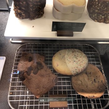 Starbucks - Coffee & Tea Near Me - Cedarhurst, New York