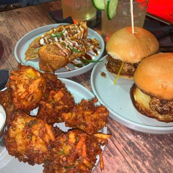 Batch Local Kitchen - BBQ Pulled Pork Eggrolls, House-Made Bacon Tots and Nashville Hot Chicken Sliders. - Cocktail Bars Near Me - West Palm Beach, Florida Batch Local Kitchen - BBQ Pulled Pork Eggrolls, House-Made Bacon Tots and Nashville Hot Chicken Sliders. - Cocktail Bars Near Me - West Palm Beach, Florida
