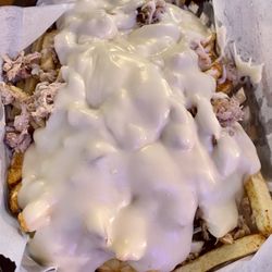 Samuel Owens Restaurant & Bar - Crab fries