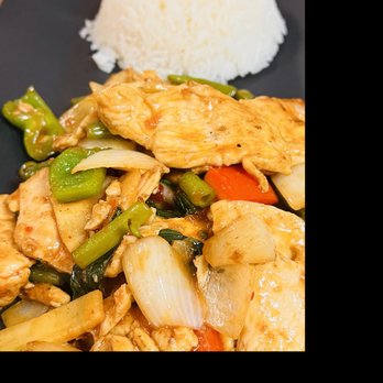Pho Shi - Thai Basil Chicken. - Asian Fusion Near Me - Troy, Michigan