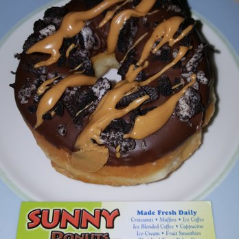 Sunny Donut - Peanut Butter Oreo Donut (05/31/17). #Whittier #Donuts #FoodPics #FoodPorn - Donuts Near Me - Whittier, California Sunny Donut - Peanut Butter Oreo Donut (05/31/17). #Whittier #Donuts #FoodPics #FoodPorn - Donuts Near Me - Whittier, California