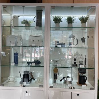 Lumiere Cafe - Coffee & Tea Near Me - Vancouver, British Columbia
