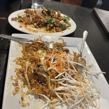 Panvimarn Thai Cuisine - Thai Near Me - Long Beach, California