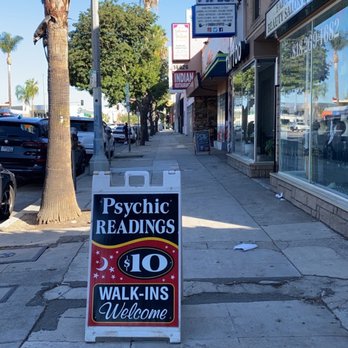 Miss Steven's Psychic - Psychics Near Me - Sherman Oaks, California