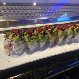 PCH roll with tuna, albacore, hamachi and avocado-heaven! PCH roll with tuna, albacore, hamachi and avocado-heaven!