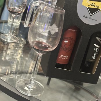 Pur Noire Urban Wineries - Wine Tasting Room Near Me - Houston, Texas Pur Noire Urban Wineries - Wine Tasting Room Near Me - Houston, Texas