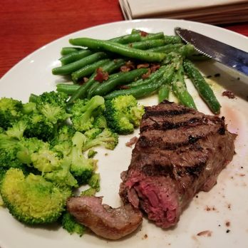 Applebee's Grill + Bar - American Near Me - Yuma, Arizona Applebee's Grill + Bar - American Near Me - Yuma, Arizona