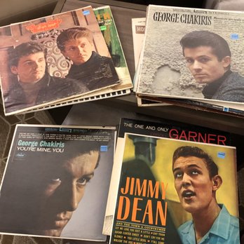 Spektrum Muzik Record Store - Celebrity - Vinyl Records Near Me - Wichita, Kansas