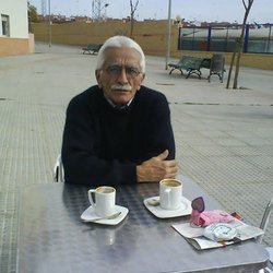 Sache Café - Con mi papá en la terraza exterior de Sache café.