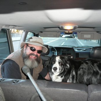 One last Gift - hard to say good bye even for a trip. He knew David was going away. No smile. - Veterinarians Near Me One last Gift - hard to say good bye even for a trip. He knew David was going away. No smile. - Veterinarians Near Me
