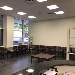 Great Expressions Dental Centers - Miami - Clean waiting room