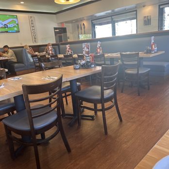 Broken Yolk Cafe - Dining room section - American Near Me - Temecula, California Broken Yolk Cafe - Dining room section - American Near Me - Temecula, California