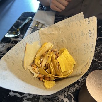 CVI.CHE 105 - Complementary chips - Peruvian Near Me - Miami, Florida