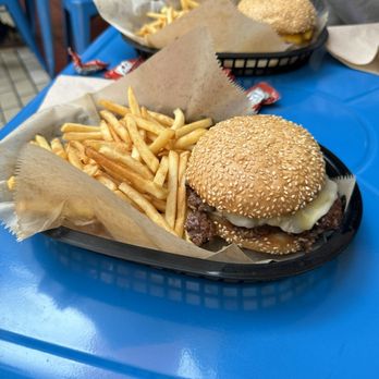 Amboy - Classic double smash - Steakhouses Near Me - Los Angeles, California