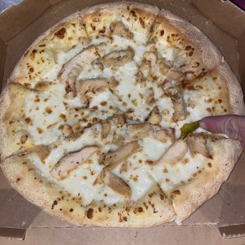 Domino's Pizza - pointed to the jalapeño that was on the top of the chicken Alfredo pizza. How does that even end up on this pizza. - Pizza Near Me - Lake Elsinore, California Domino's Pizza - pointed to the jalapeño that was on the top of the chicken Alfredo pizza. How does that even end up on this pizza. - Pizza Near Me - Lake Elsinore, California