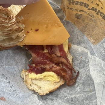 Burger King - Fast Food Near Me - Clinton Township, Michigan
