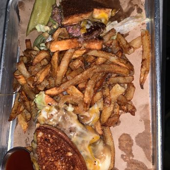 Jacob's Pickles - Patty melt - Comfort Food Near Me - New York, New York Jacob's Pickles - Patty melt - Comfort Food Near Me - New York, New York
