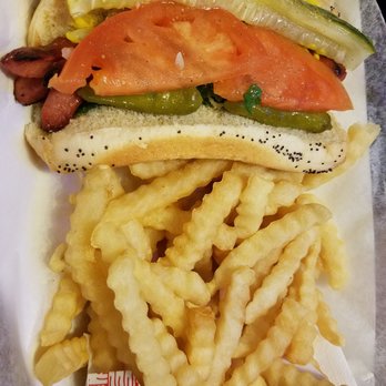 Pete's Red Hot's - For Pete's sake make better Chicago dogs - Hot Dogs Near Me - Oak Park, Illinois Pete's Red Hot's - For Pete's sake make better Chicago dogs - Hot Dogs Near Me - Oak Park, Illinois