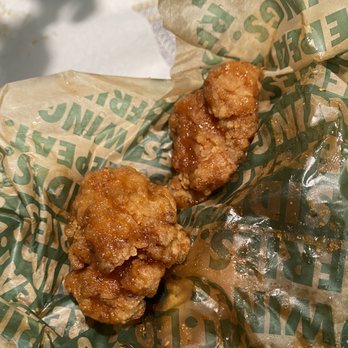 Wingstop - Dry wings no sauce what is this? - Chicken Wings Near Me - South El Monte, California