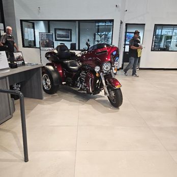 Laidlaw's Harley-Davidson - Motorcycle Dealers Near Me - Baldwin Park, California