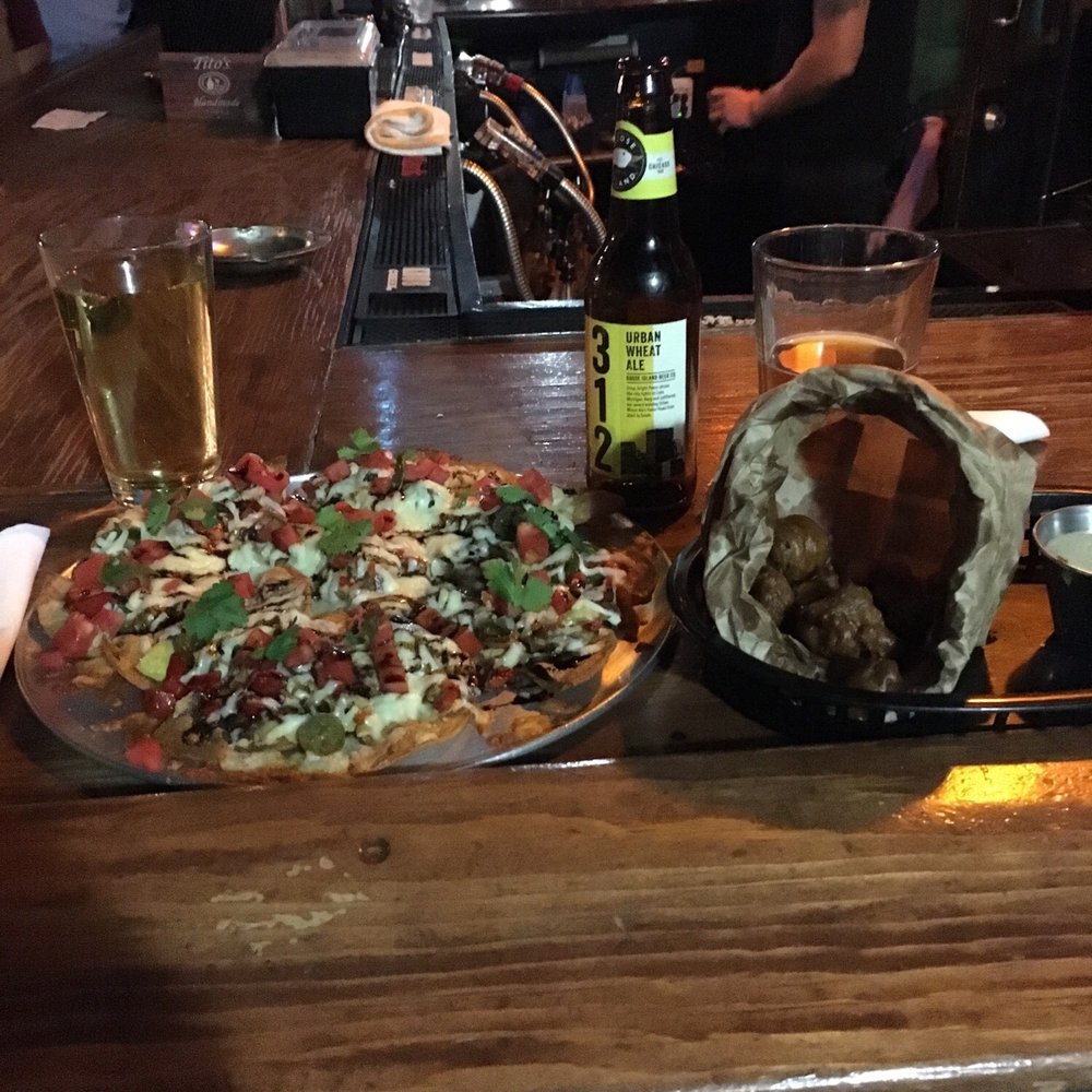 Sabertooth Food - Veggie nachos, the knap sack, and a couple of brrrrs - New American Near Me - El Paso, Texas Sabertooth Food - Veggie nachos, the knap sack, and a couple of brrrrs - New American Near Me - El Paso, Texas