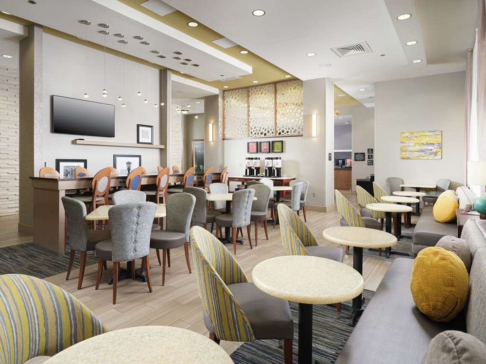 Hampton Inn Wilmington Downtown