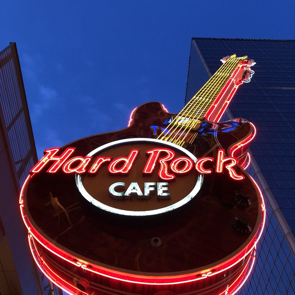 Fourth Street Live! - Social Clubs Near Me - Louisville, Kentucky Fourth Street Live! - Social Clubs Near Me - Louisville, Kentucky