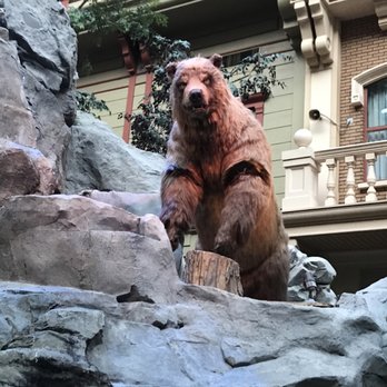 Mystic Falls Park - Animatronic bear. - Performing Arts Near Me - Las Vegas, Nevada