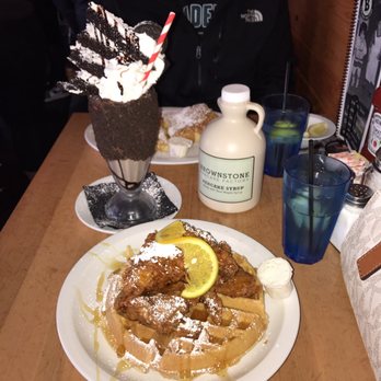 Brownstone Pancake Factory - Breakfast & Brunch Near Me - Edgewater, New Jersey