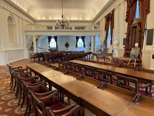 Virginia State Capitol by null