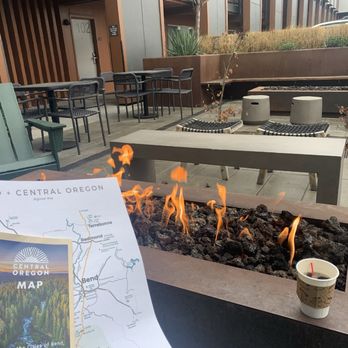 Waypoint Hotel - Hotels Near Me - Bend, Oregon