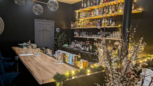 HillTop Kitchen by null