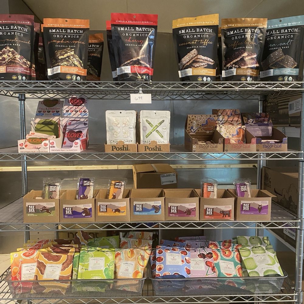 Gracie Market - Really nice selection of organic, small batch, and local snacks - Cafes Near Me - Highland Falls, New York