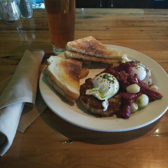 Carmella's - Corned beef hash - Italian Near Me - Appleton, Wisconsin
