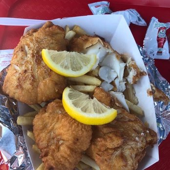 Red's Eats - Fish and chips - Seafood Near Me - Wiscasset, Maine Red's Eats - Fish and chips - Seafood Near Me - Wiscasset, Maine