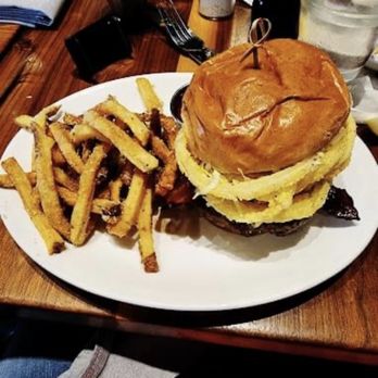 Burtons Grill & Bar - New American Near Me - Boca Raton, Florida