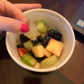 First Watch - Just purchased "fresh fruit" bowl with evidently runny old/translucent melon and pineapple. - Breakfast & Brunch Near Me - Longwood, Florida