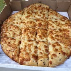 Al's Pizza - Garlic bread pizza