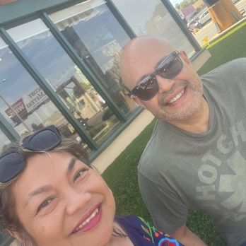 Black Bear Diner Tarzana - Diners Near Me - Tarzana, California