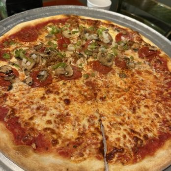 DeLosa's Pizza - 10/10 so good - Pizza Near Me - Madeira Beach, Florida DeLosa's Pizza - 10/10 so good - Pizza Near Me - Madeira Beach, Florida
