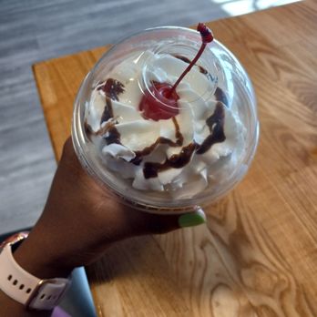 Fred's Burger - Cookies and cream milkshake - Burgers Near Me - Fairfield, California
